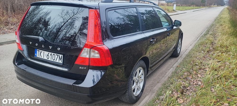 Volvo V70 2.0 Momentum - 12