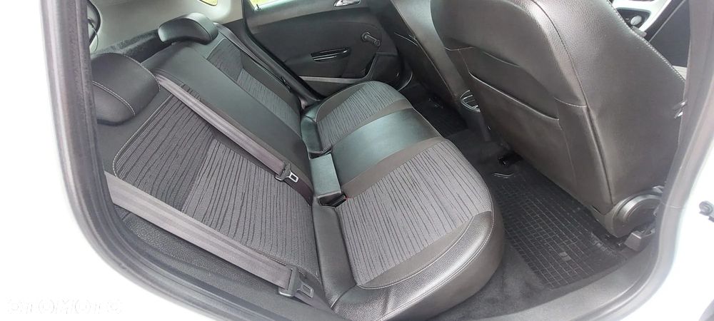 Opel Astra 1.4 Turbo Style - 28