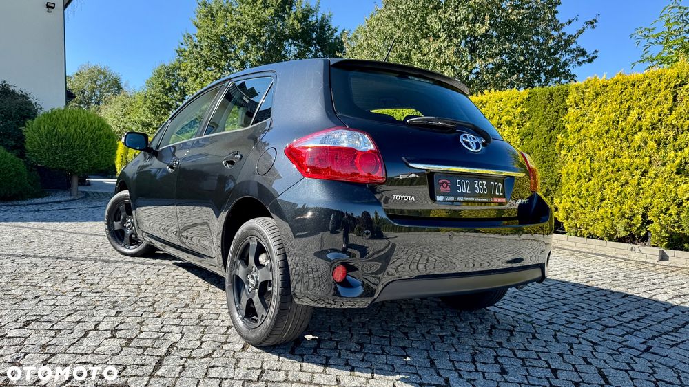 Toyota Auris 1.6 Premium - 38