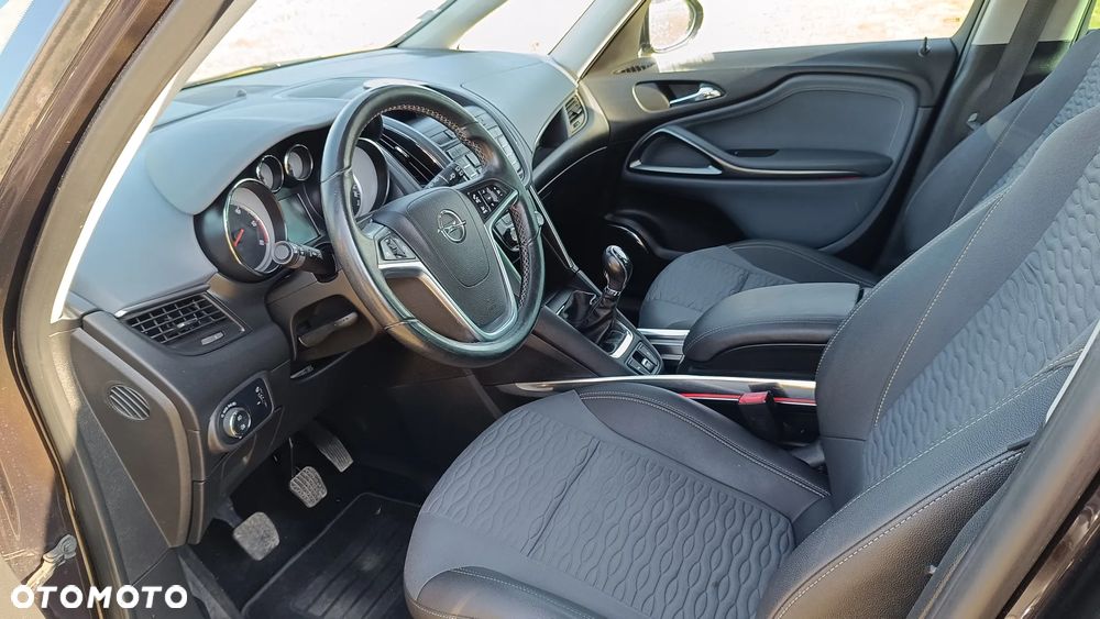 Opel Zafira Tourer 2.0 CDTI Edition - 16