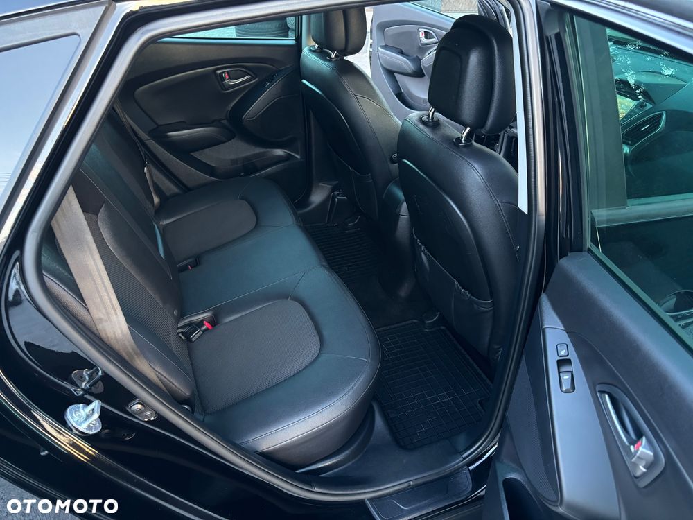 Hyundai ix35 2.0 CRDi Premium 2WD - 19