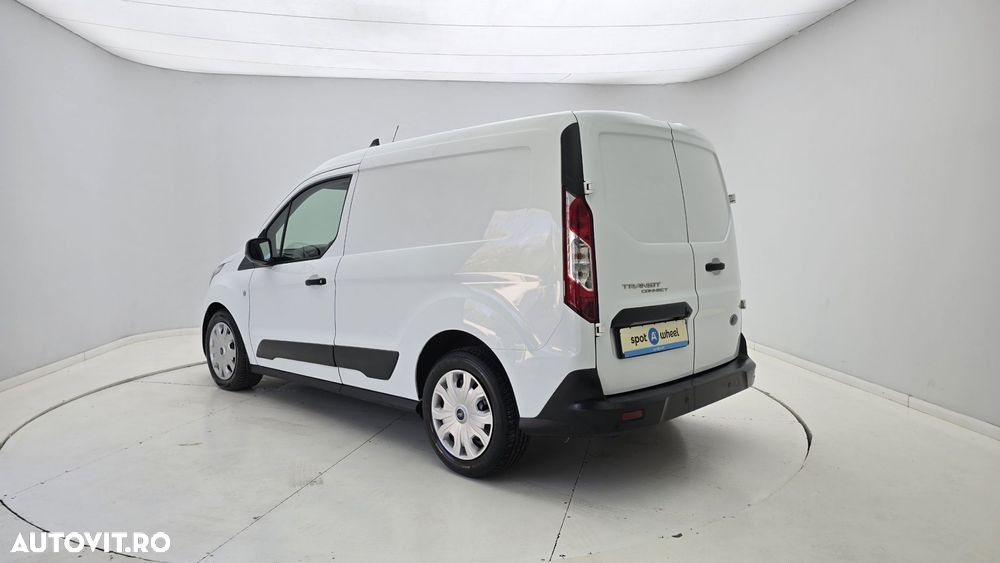 Ford Transit Connect - 8