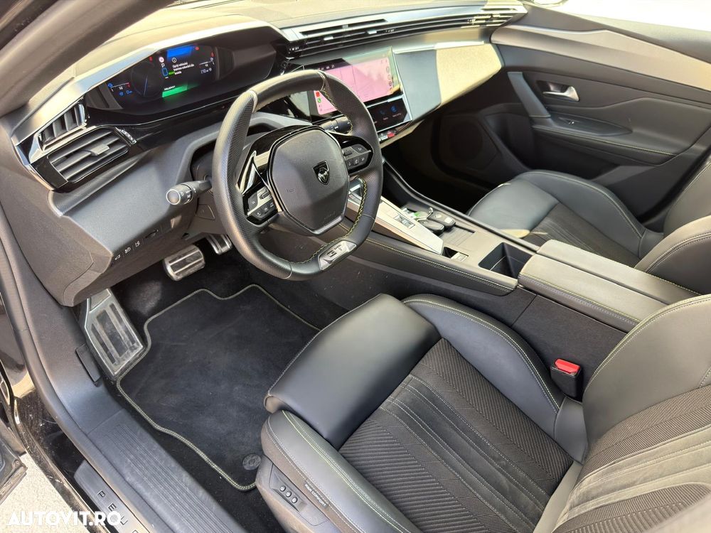 Peugeot 408 1.6L 180 PHEV GT - 29