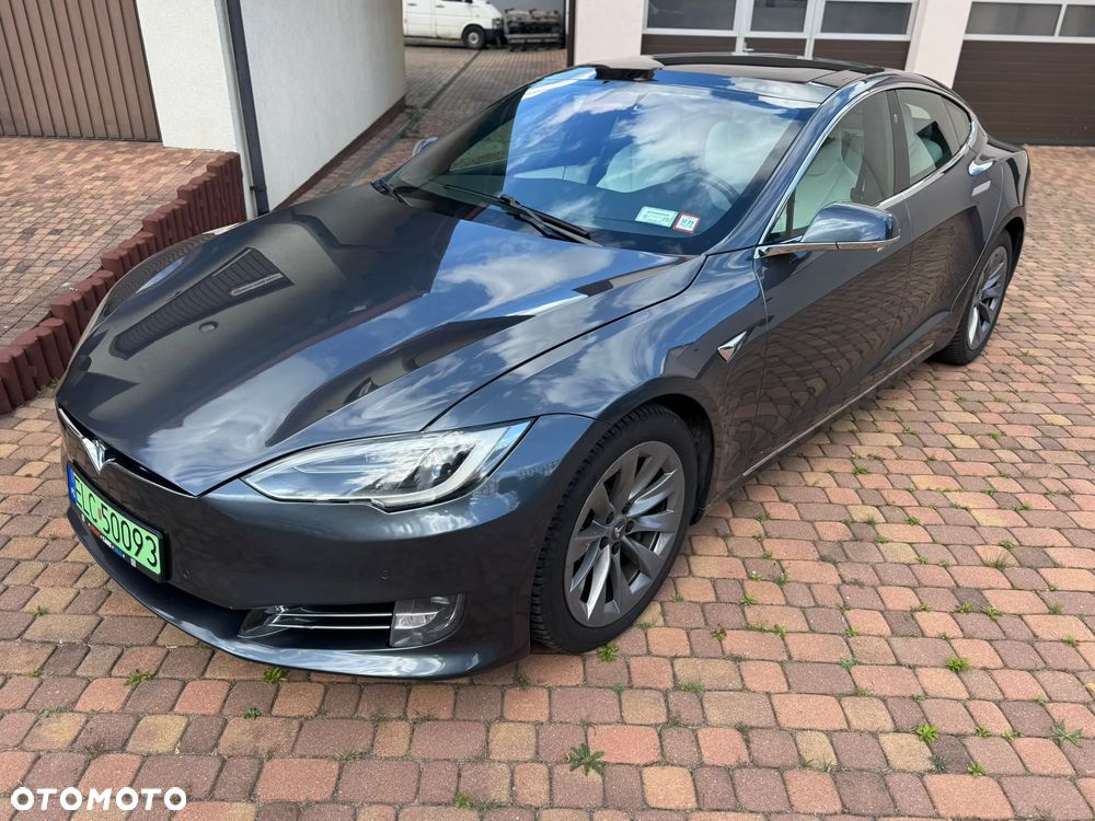Tesla Model S 100 D Performance - 8