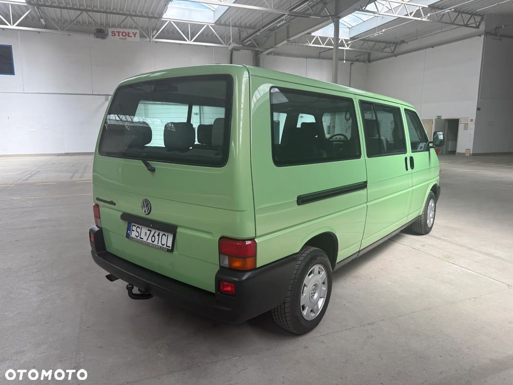 Volkswagen Caravelle - 6