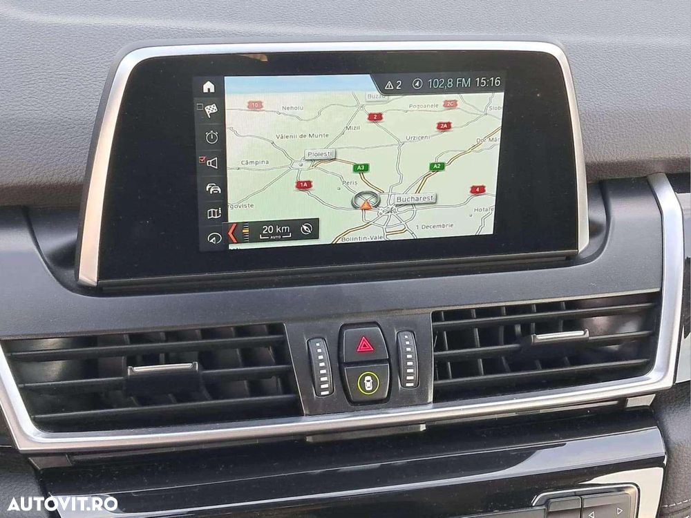 BMW Seria 2 218d Sport Line - 12