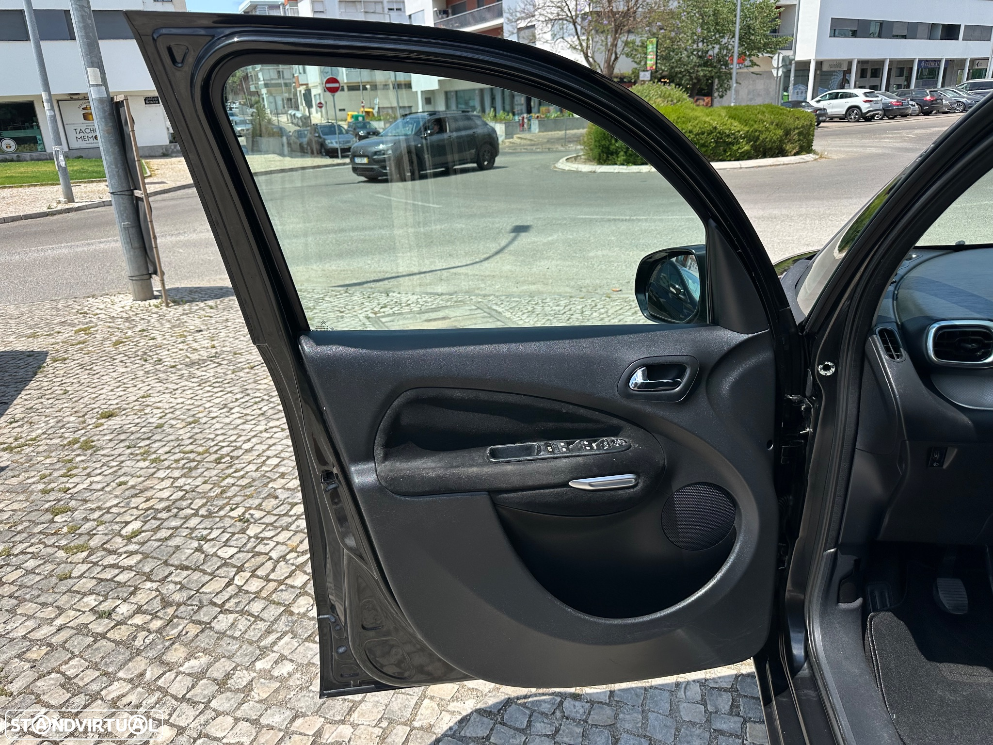 Citroën C3 Picasso 1.6 HDi Exclusive Airdream - 14