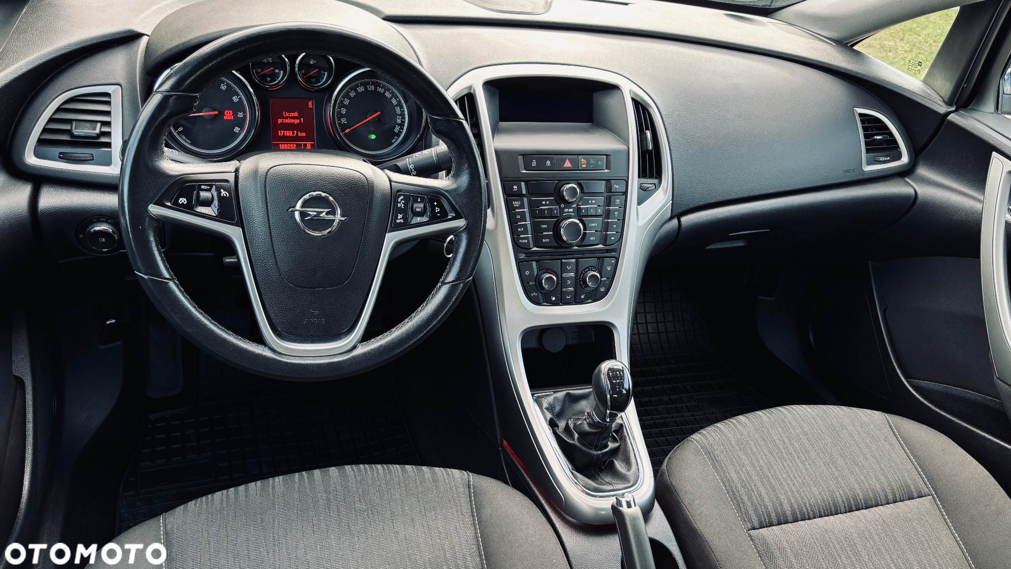 Opel Astra 1.4 Turbo Exklusiv - 22