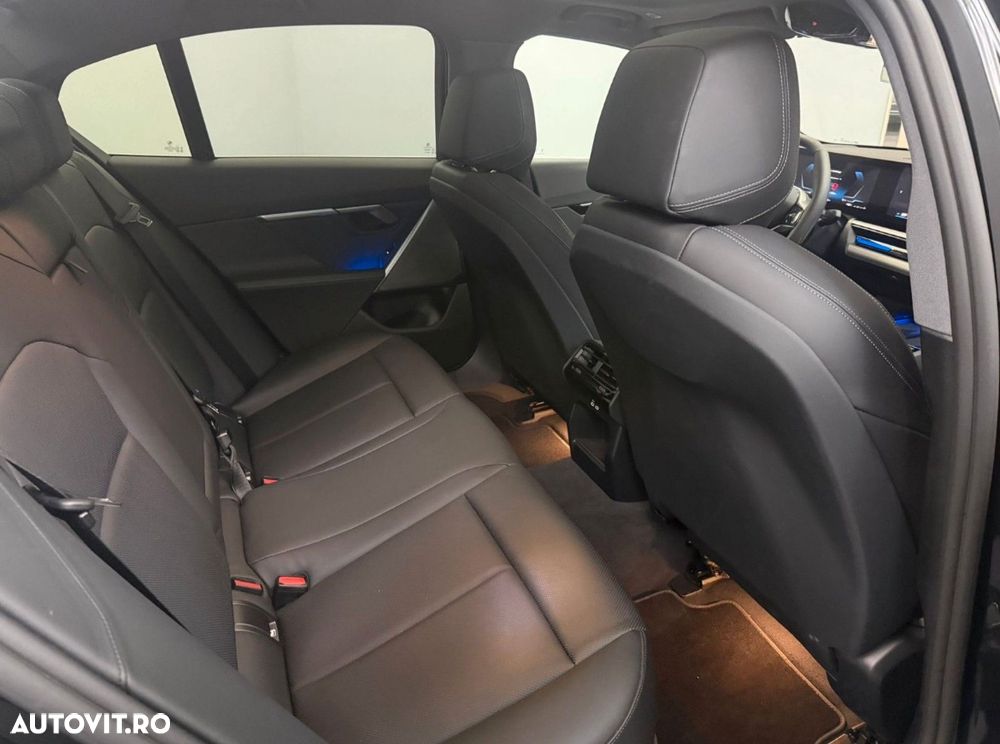 BMW Seria 5 520i AT MHEV - 15