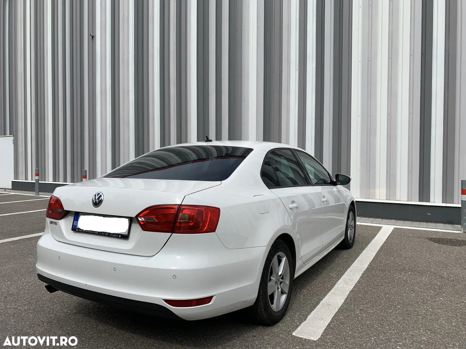 Volkswagen Jetta 1.2 TSI Comfortline - 5