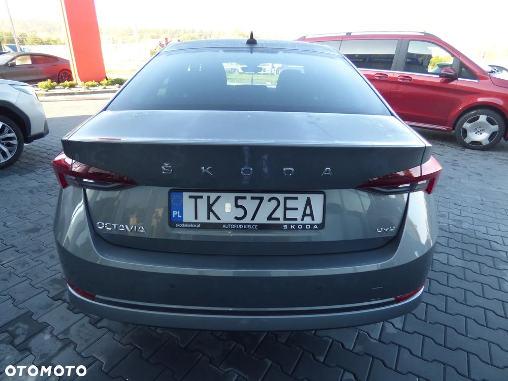 Skoda Octavia - 6