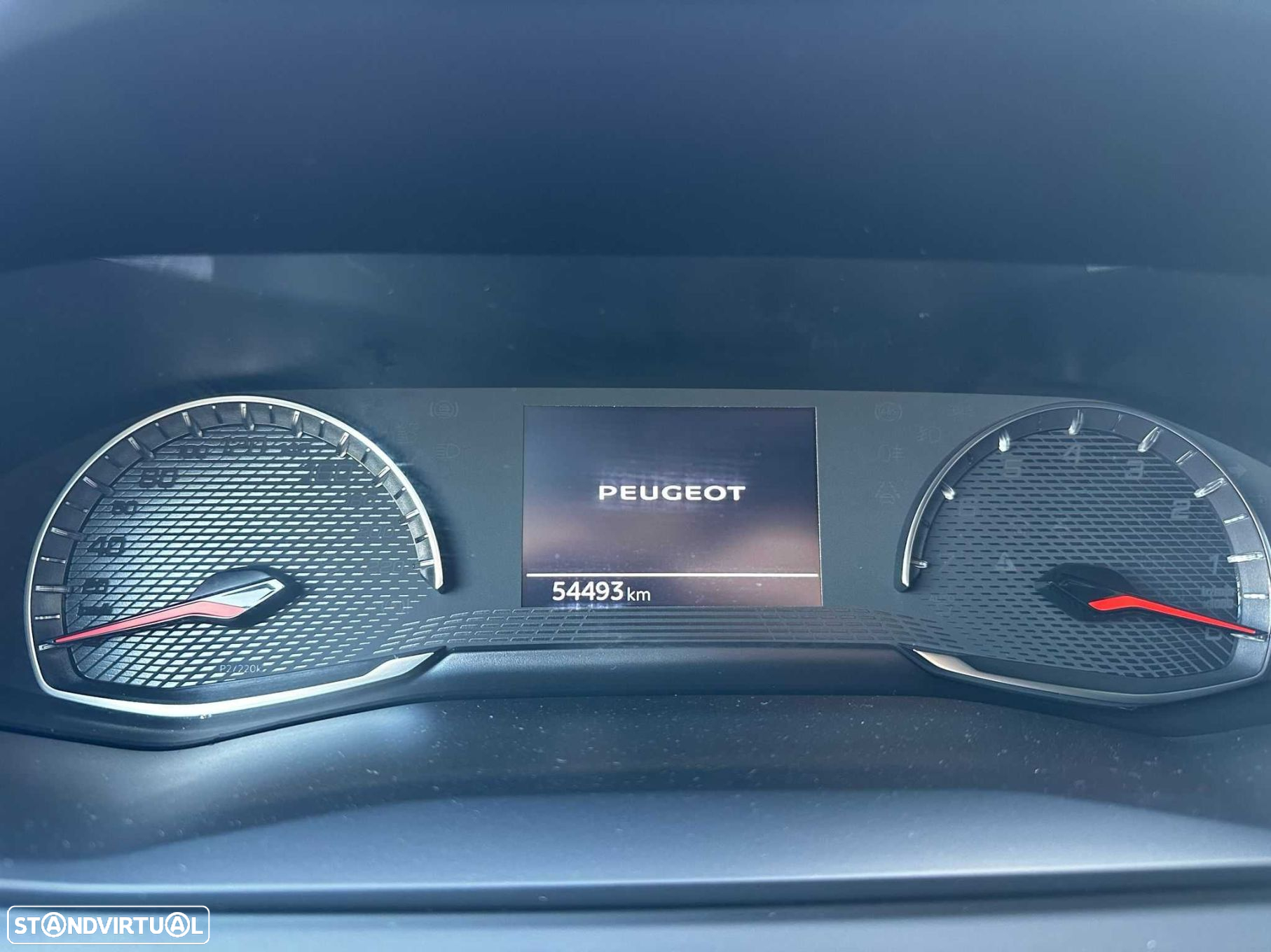 Peugeot 2008 1.2 PureTech Active - 18
