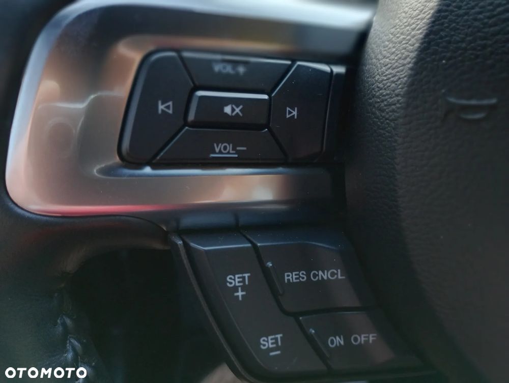 Ford Mustang 5.0 Ti-VCT V8 GT - 15