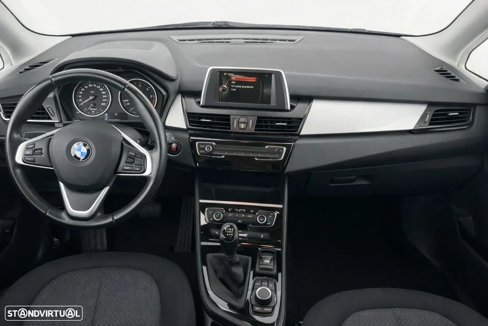 BMW 216 Active Tourer d Advantage - 9