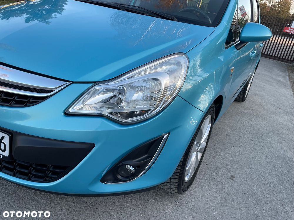 Opel Corsa 1.4 16V 150 Jahre - 31