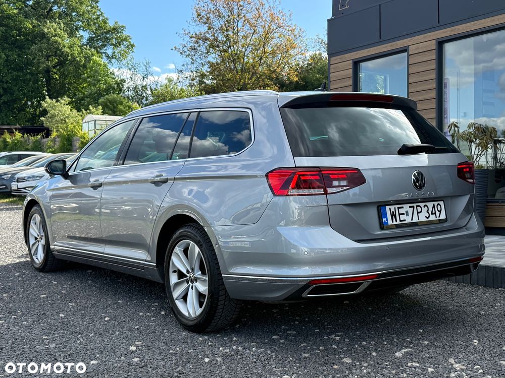 Volkswagen Passat - 7