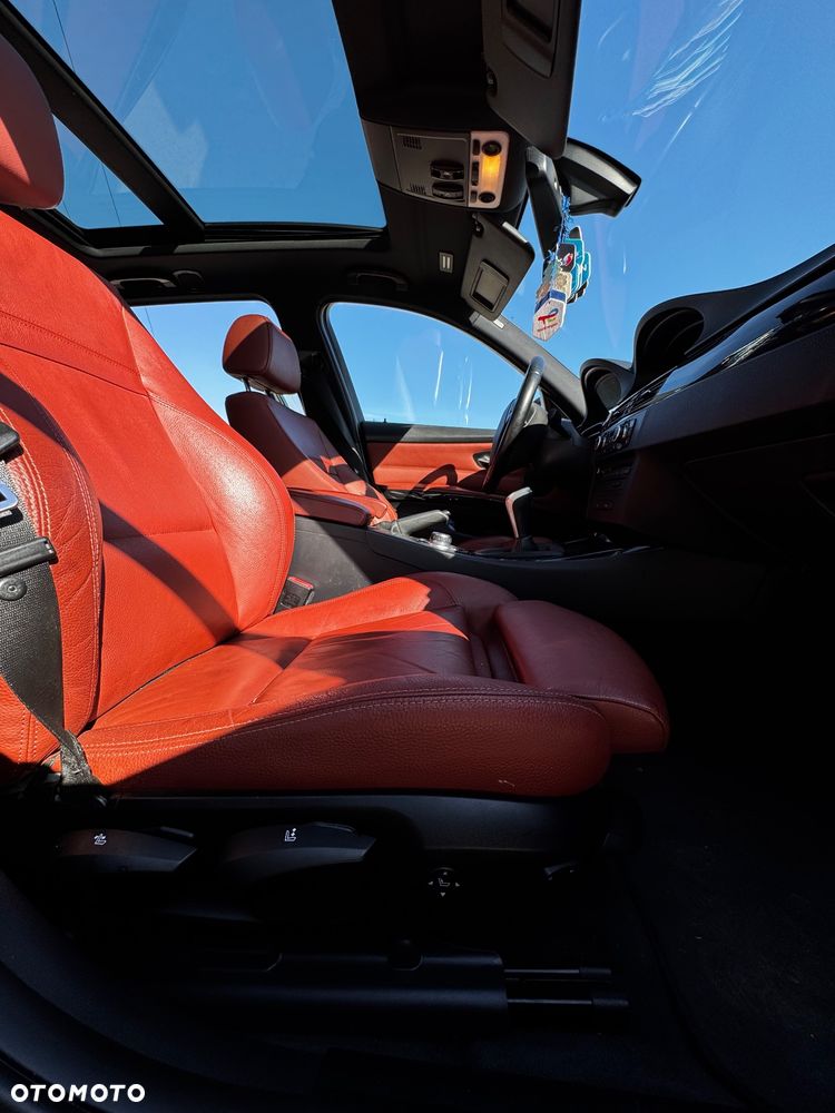 BMW Seria 3 318d - 9