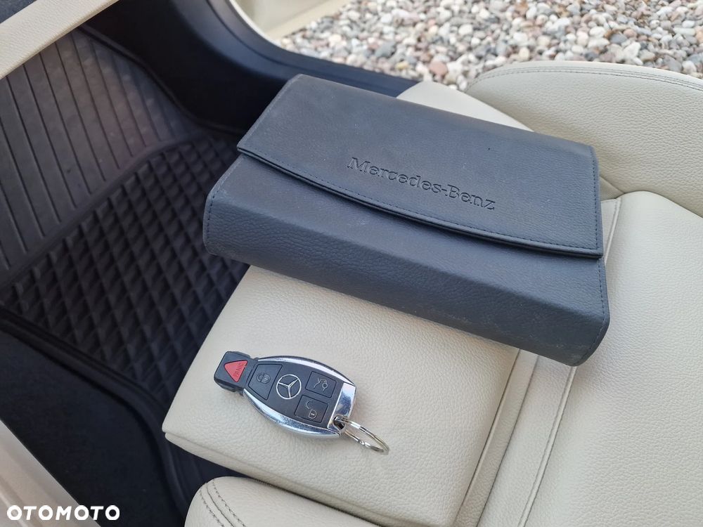 Mercedes-Benz CLA - 37