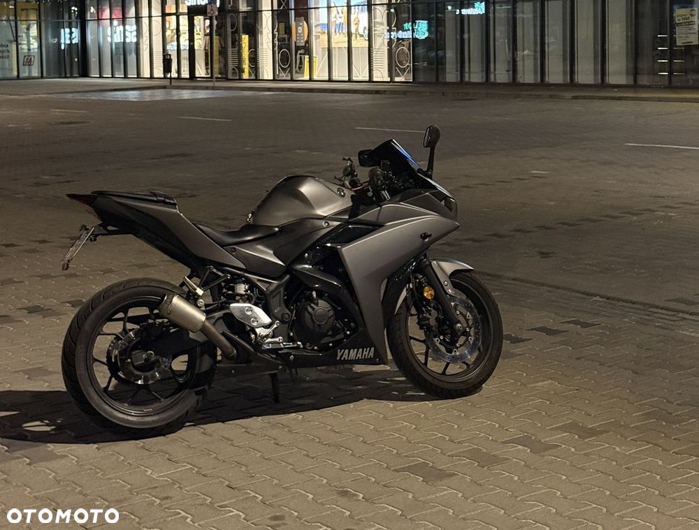 Yamaha R3