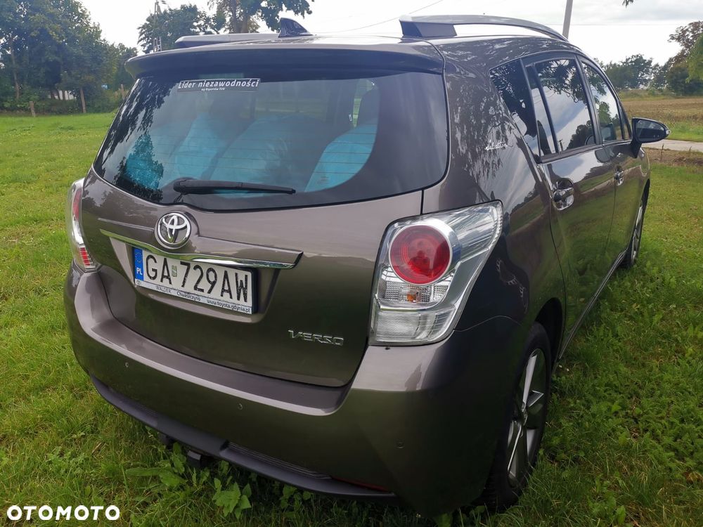 Toyota Verso 1.8 Selection EU6 - 25