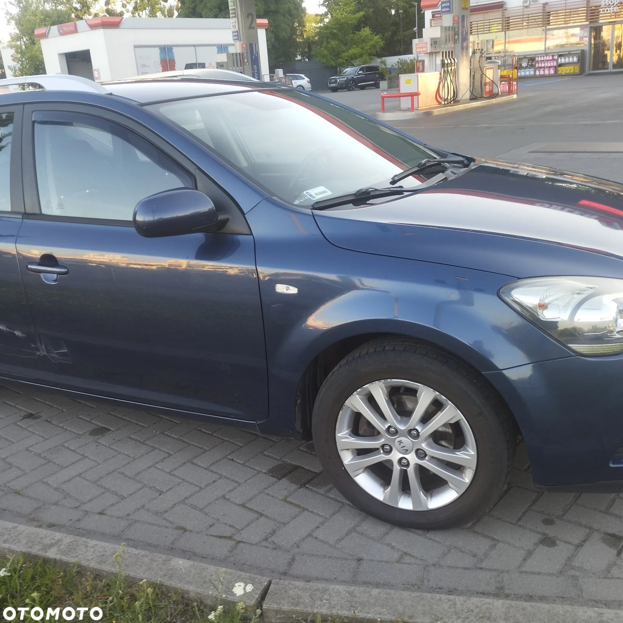 Kia Ceed Cee'd 1.4 Comfort - 1