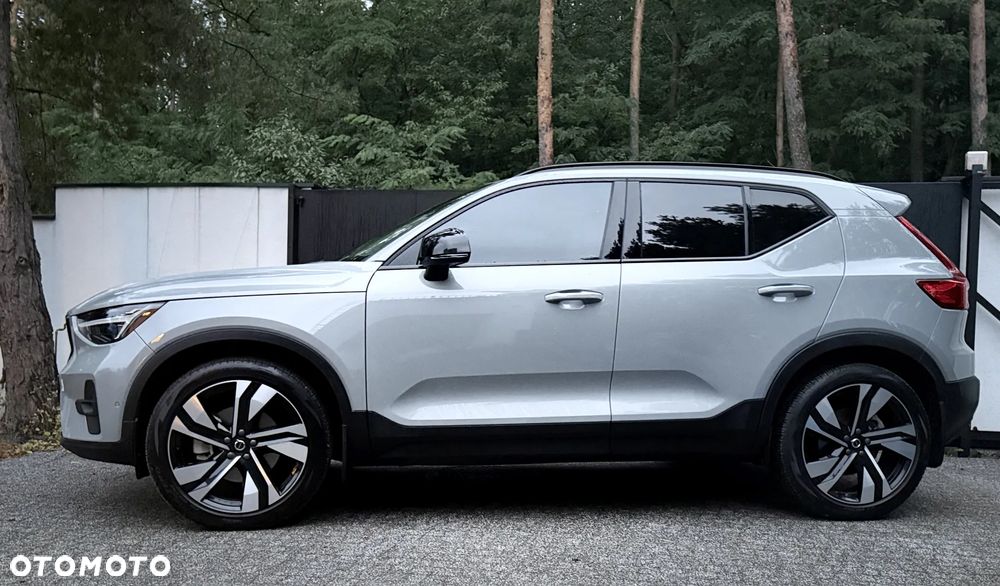 Volvo XC 40 B5 B AWD R-Design - 21