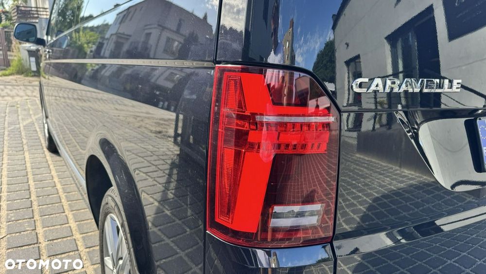 Volkswagen Caravelle - 10