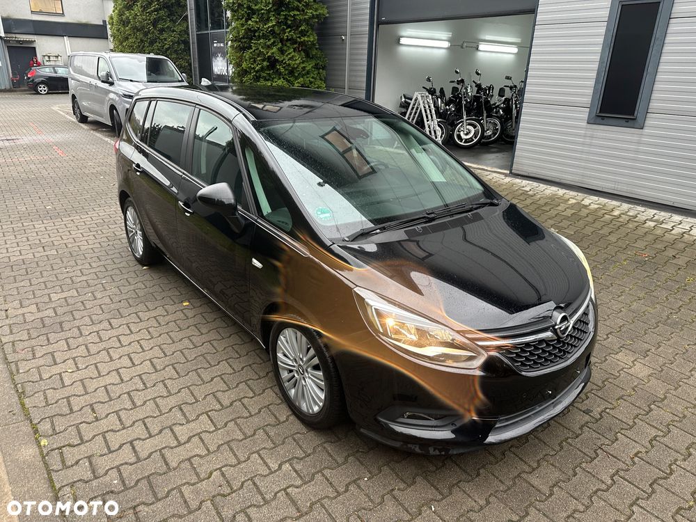 Opel Zafira 2017 photo 3
