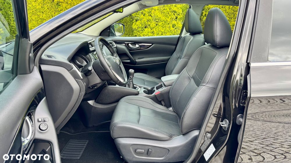 Nissan Qashqai 1.2 DIG-T Tekna - 28