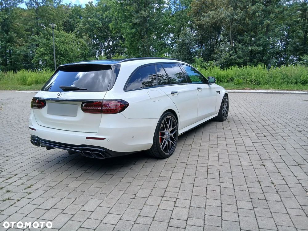 Mercedes-Benz Klasa E AMG 63 S 4Matic+ AMG Speedshift MCT-9G - 22