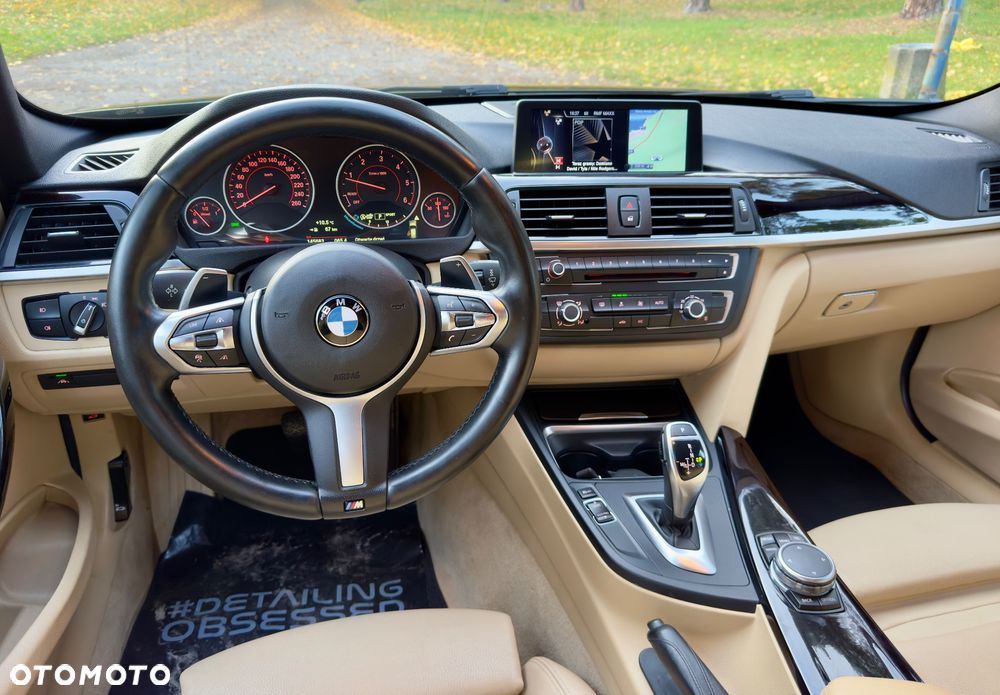 BMW Seria 3 320d xDrive Sport Line - 9