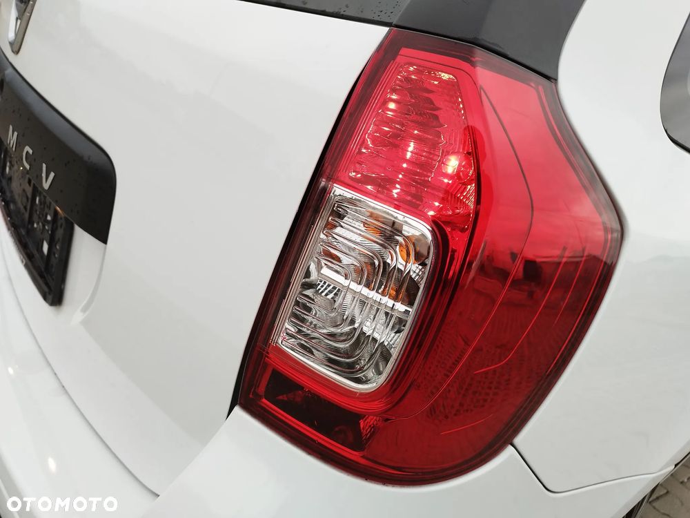 Dacia Sandero TCe 90 S&S Laureate - 32