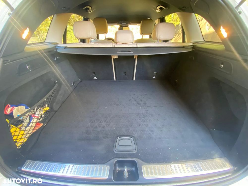 Mercedes-Benz GLC - 11