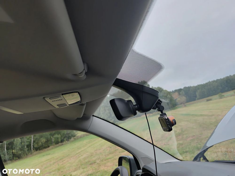 Volkswagen Caravelle 2.0 TDI L1 Trendline - 31