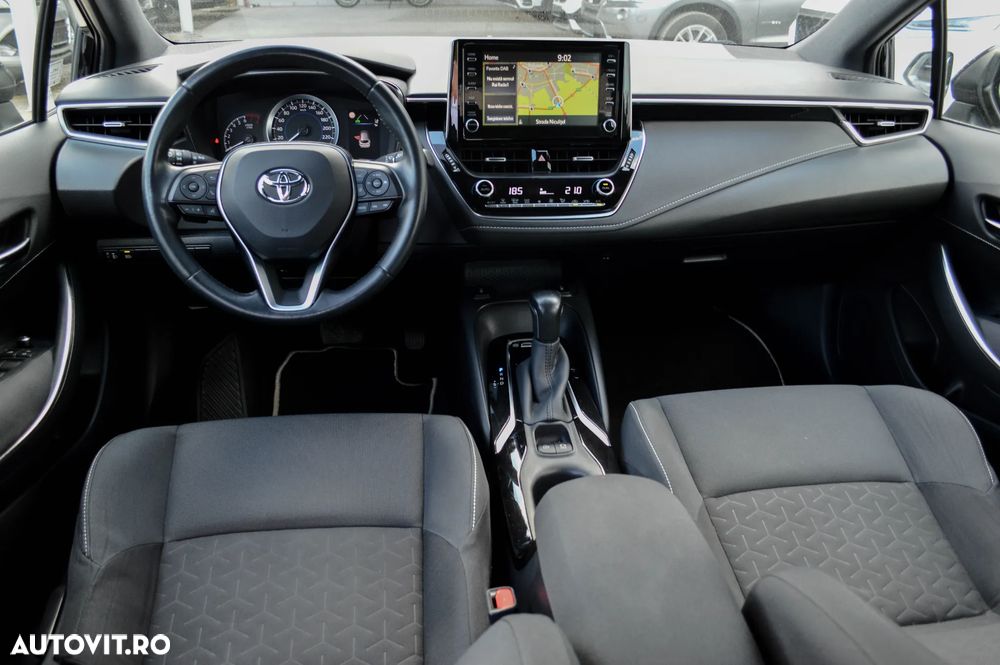 Toyota Corolla 2.0 Business Edition - 29