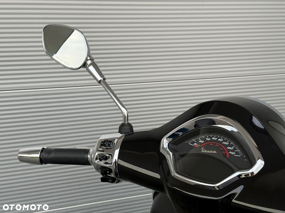 Vespa GTS - 13