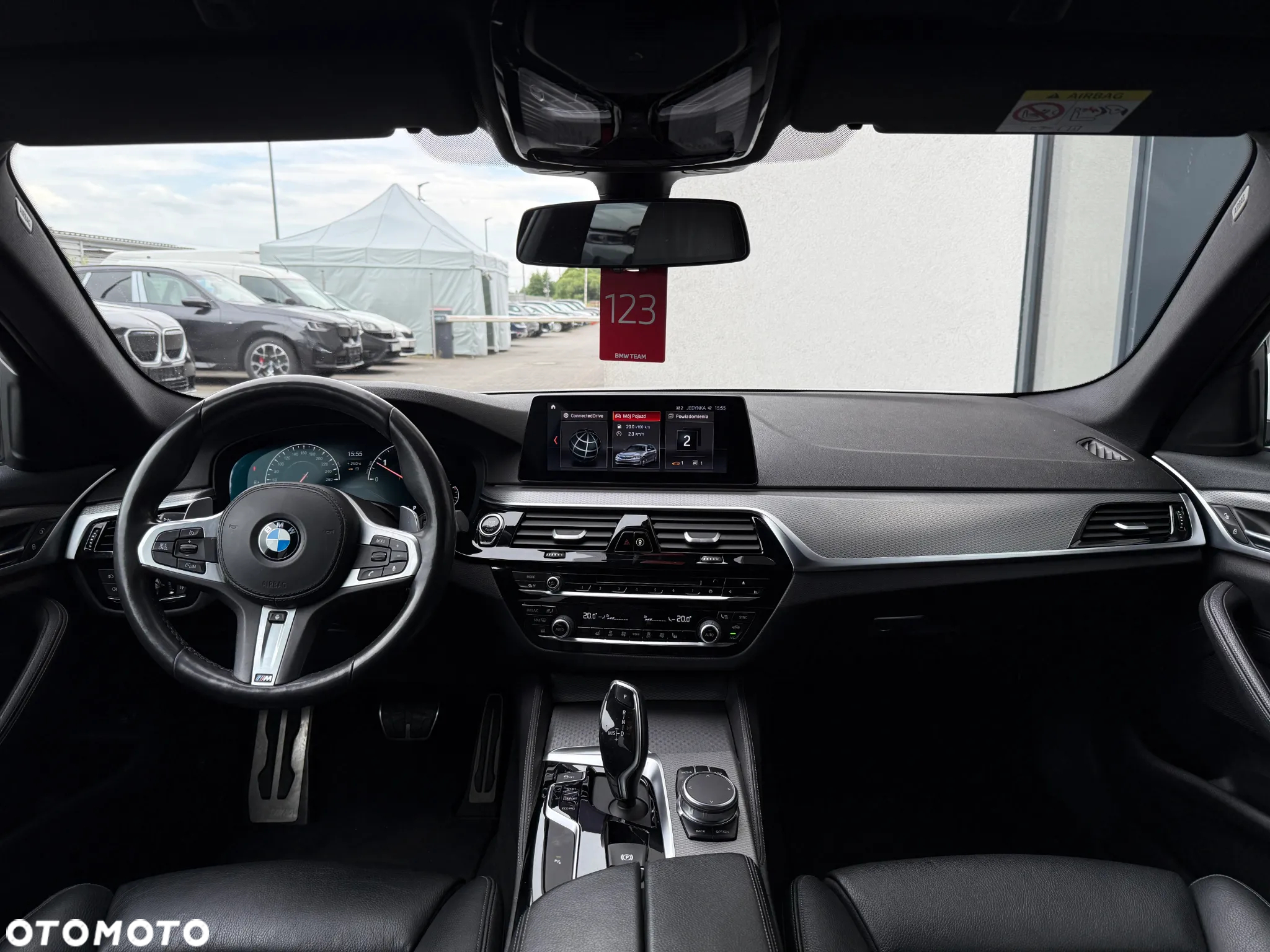 BMW Seria 5 520d Touring Sport Line - 16