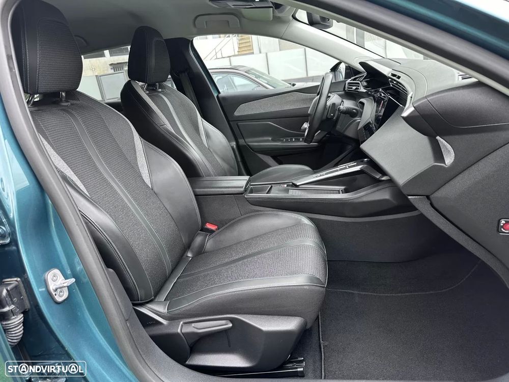 Peugeot 308 SW 1.2 PureTech Allure Pack EAT8 - 54