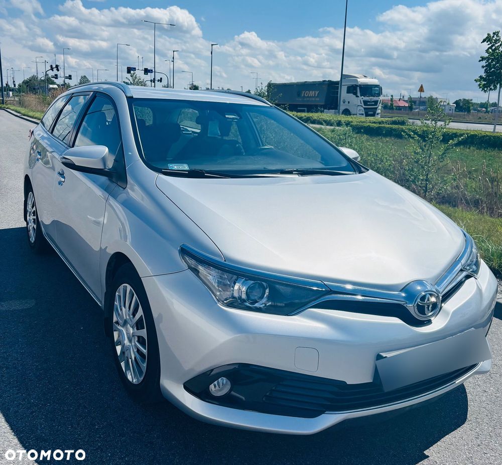 Toyota Auris 1.33 VVT-i Premium - 3