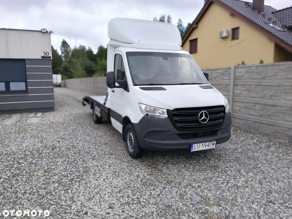 Mercedes-Benz Sprinter 907 2.2 143KM - 2