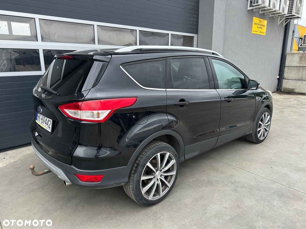 Ford Kuga - 2