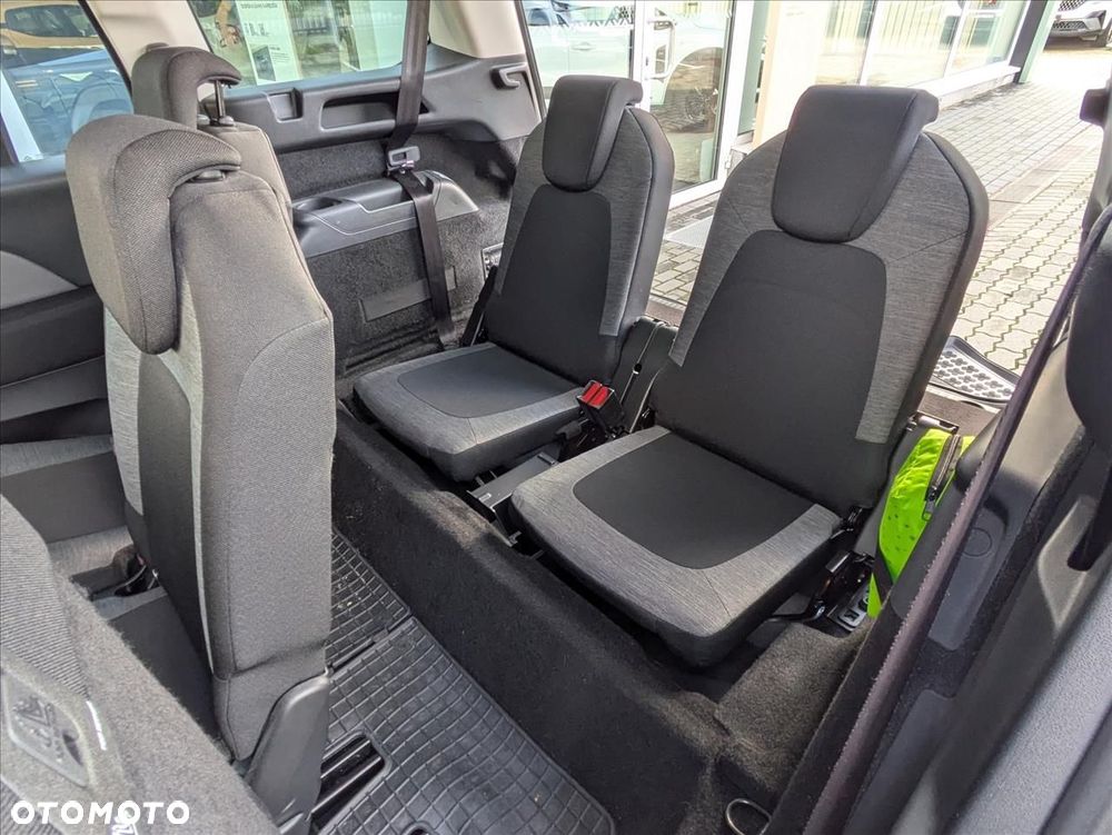 Citroën C4 Picasso 1.2 PureTech MoreLife - 19