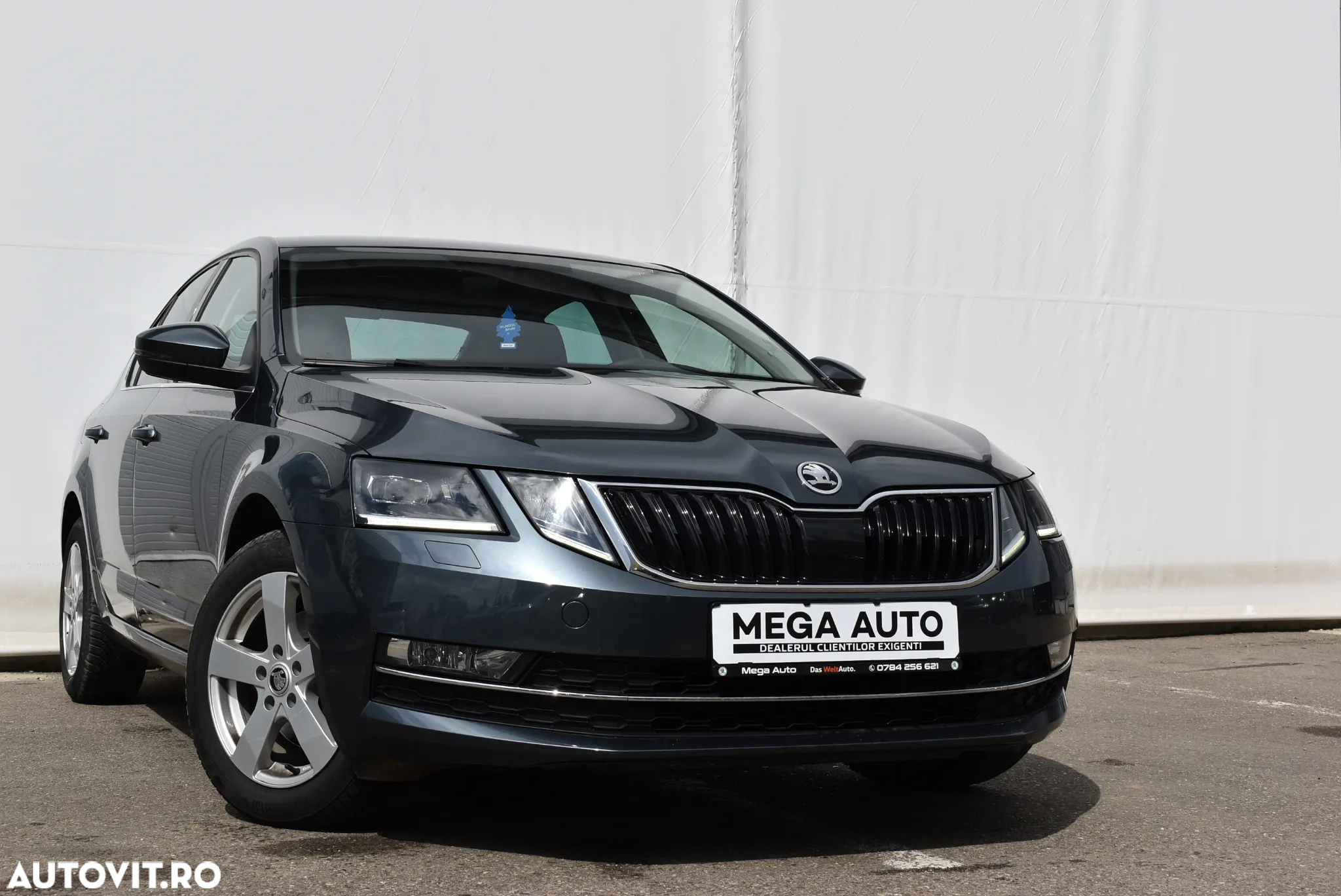 Skoda Octavia 1.5 TSI DSG Style - 6