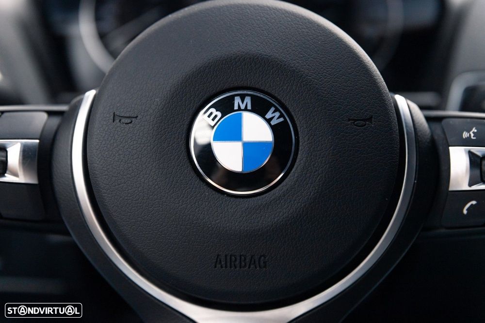 BMW 116 d Pack M - 31