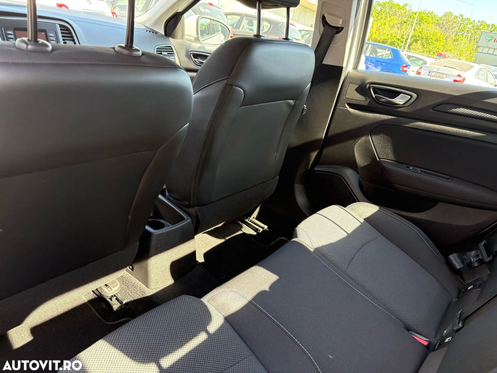 Renault Megane TCE 114 GPF Life - 5