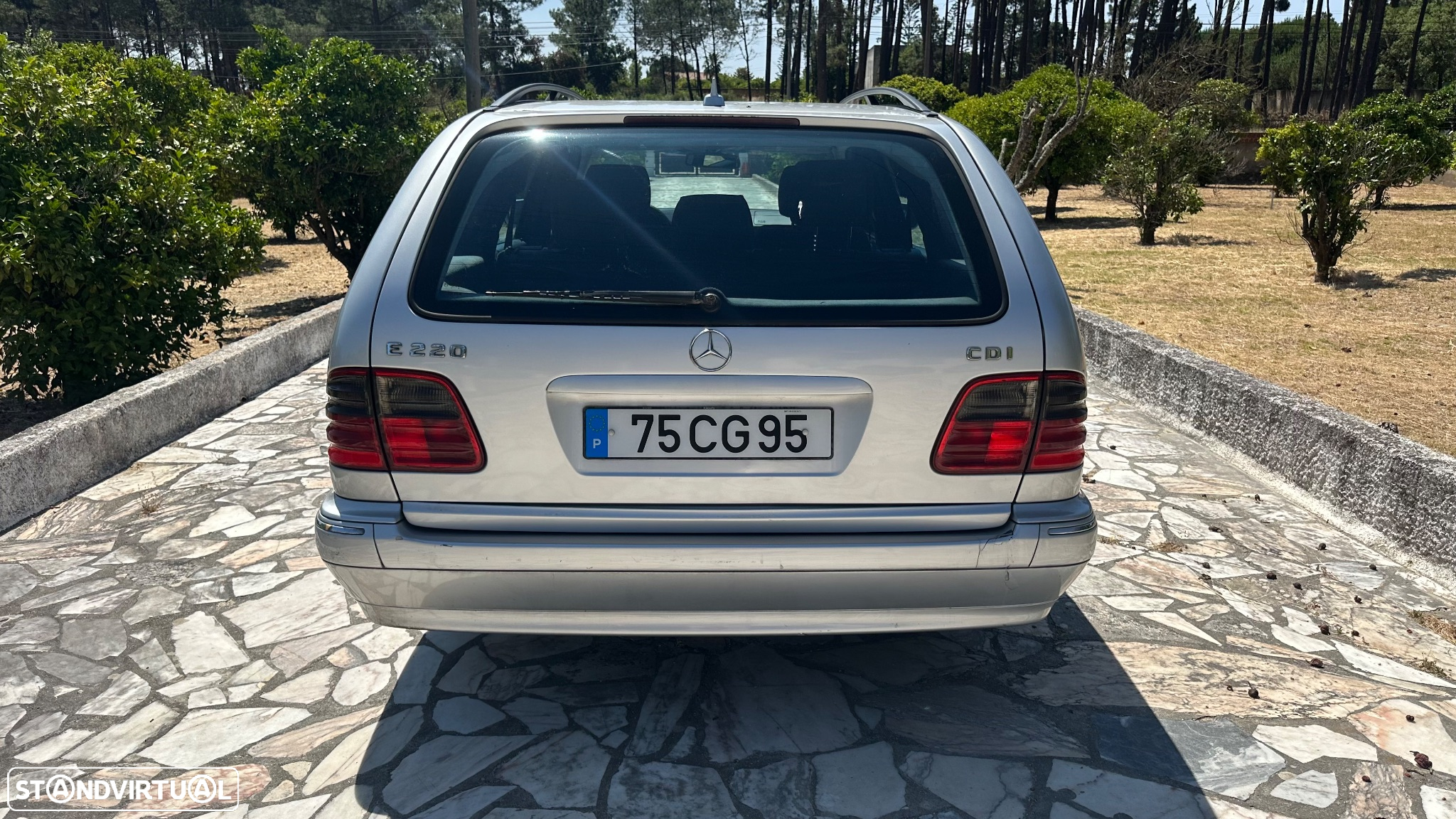 Mercedes-Benz E 220 CDI Avantgarde - 6