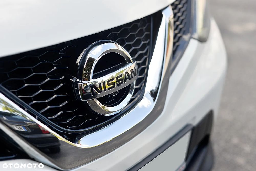Nissan Qashqai 1.6 DIG-T Tekna - 8