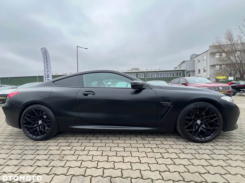 BMW M8 - 10