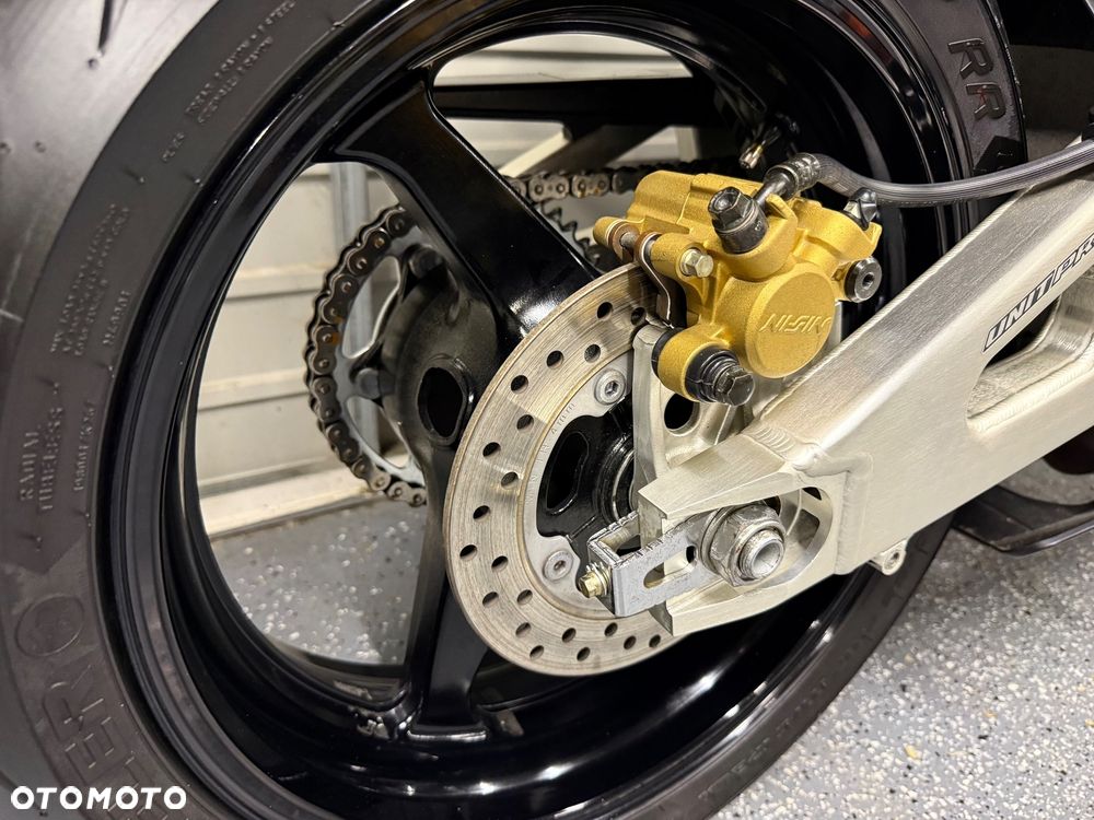 Honda CBR - 6