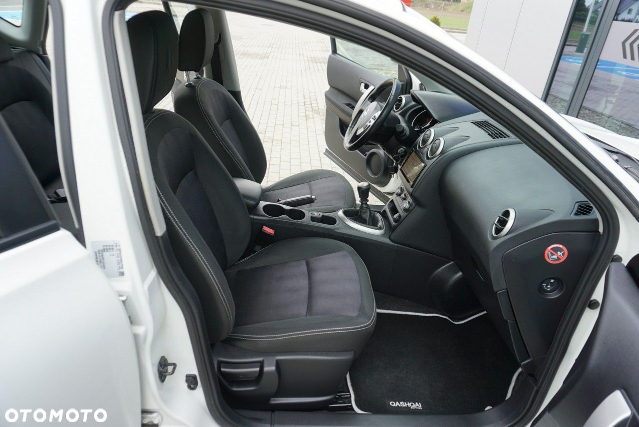 Nissan Qashqai - 14